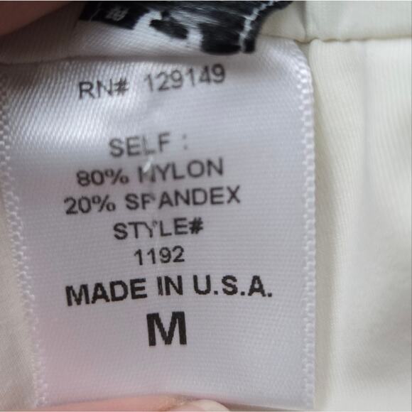 NWOT Dippin' Daisy's Striped One-Piece Swimsuit Size Medium - Picture 4 of 8